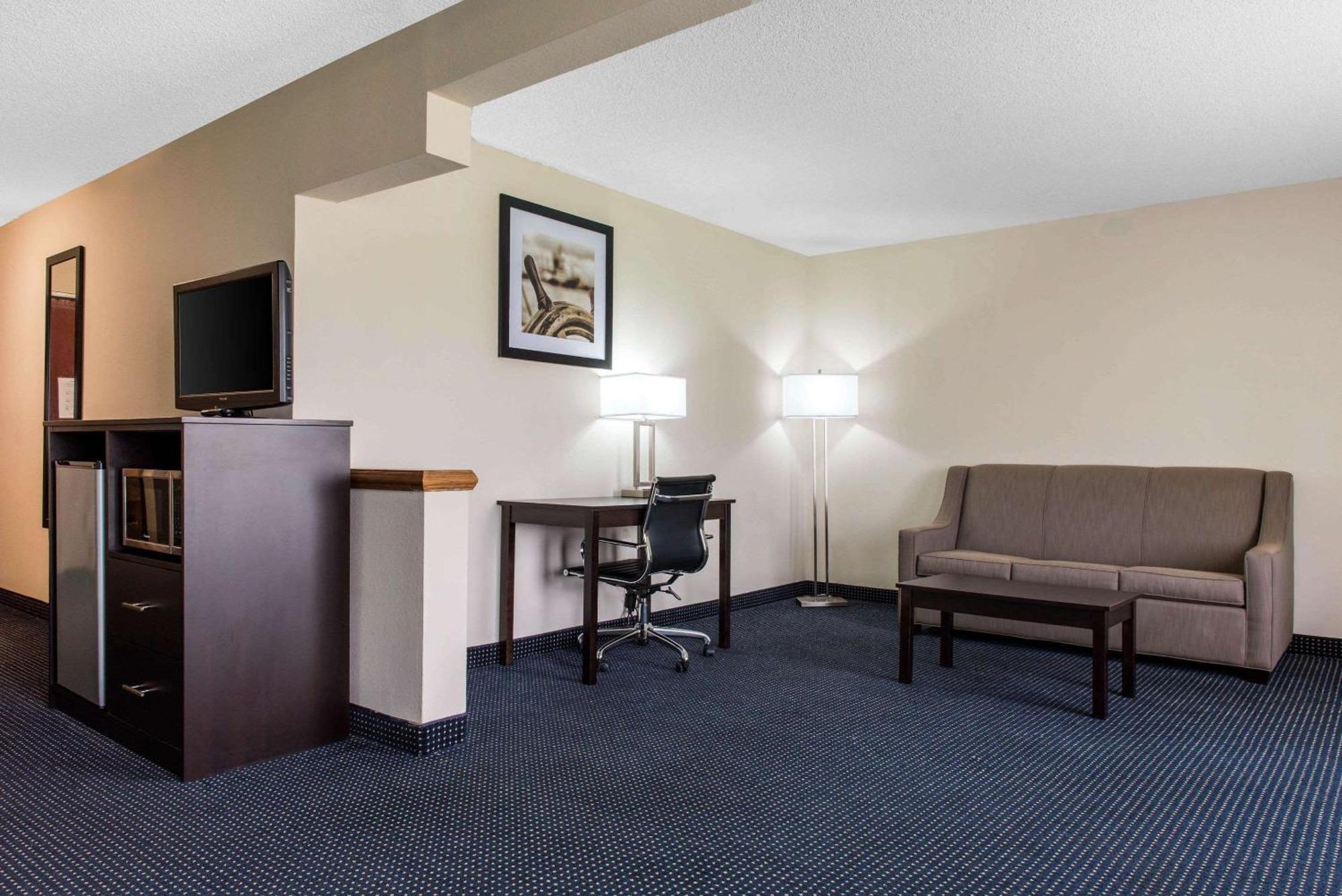 Quality Inn & Suites Anderson I-69 Eksteriør bilde